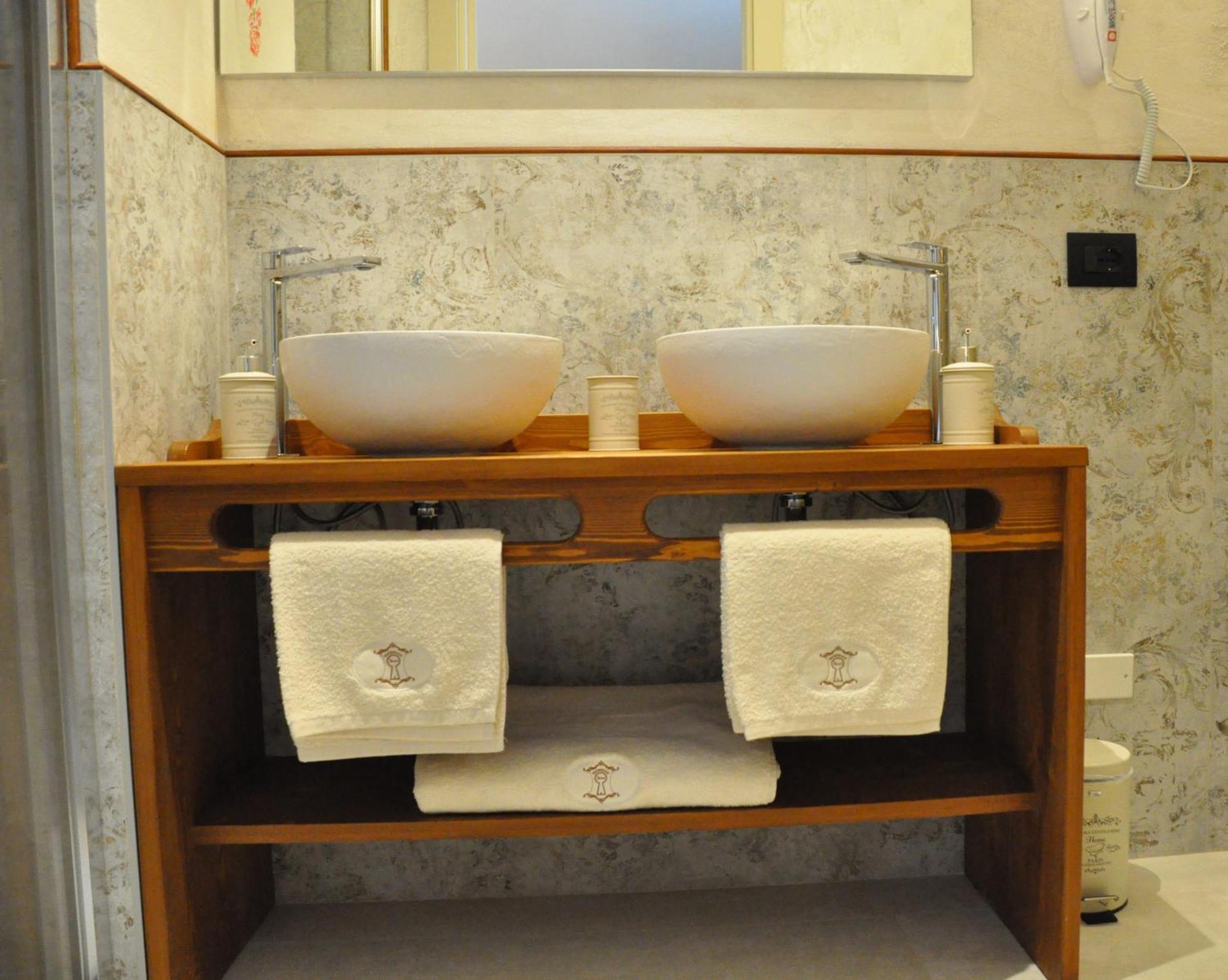 Nazionale Camere Montebelluna Ngoại thất bức ảnh